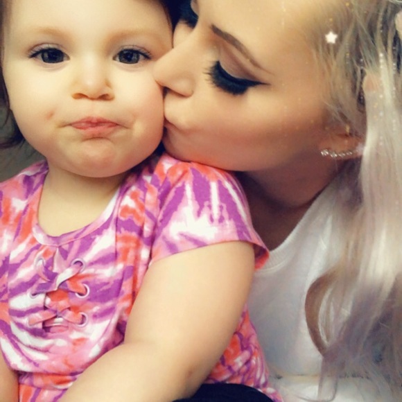 Meet your Posher, Kara - Picture 7 of 8